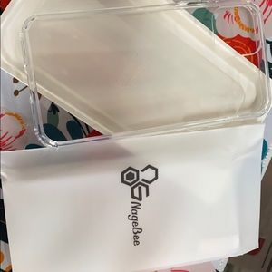 Nib clear iphone 11 pro case & tempered glass!